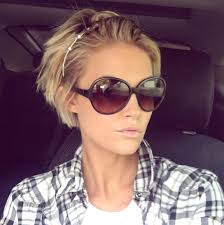 A blunt cut is equally useful for those hoping to regrow their hair evenly, as it keeps all sides at roughly the same length. Pixie Cut Transition Hairstyles For Growing Out Short Hair Novocom Top