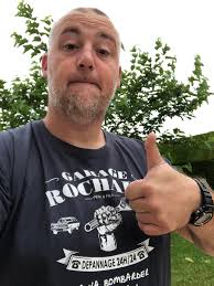 Garage Rochard. Ca va bombarder, mais dur !