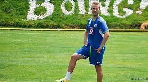 Alemao trapea con la playera de las águilas previo al clásico entre cruz azul vs américa. En Donde Esta Alemao Ex De Cruz Azul Futbol Total