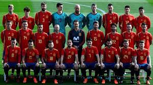 La liga alemana, la liga inglesa y la liga italiana. Controversial Spain Football Shirt Causes Anger Bbc News