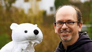 Den Eisbären fest im Blick