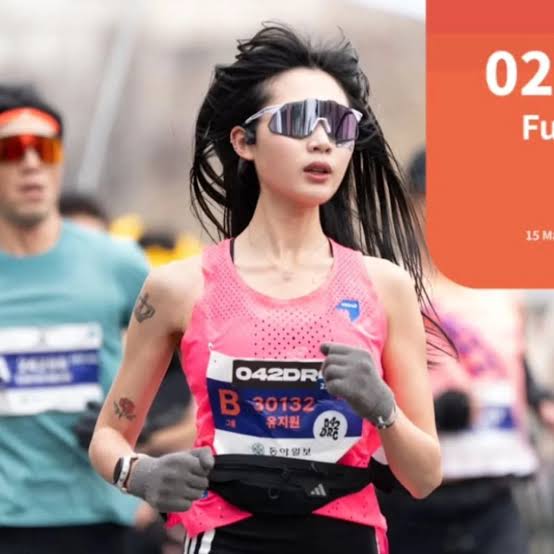 South Korean Running Influencer Yoo Ji-won Dies After Collapsing Near Seoul Half Marathon Finish - Yahoo Sports