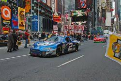 Nascar may be coming to the new york city. Nascar Champions Week New York City Live Nascar Cup Racing Updates And Information