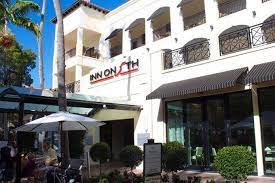 699 5th avenue south | naples, fl 34102 see map naples, fl see address #6 in best naples hotels. Airport Shuttle To And From Naples Inn On 5th Avenue Hotel In Fl