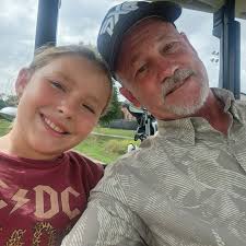 Wonder if the ohio st kicker is watching the ole miss game