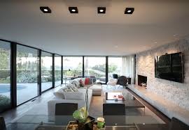 Born june 28, 1971) is a business magnate, industrial designer and engineer. Elon Musk S Futuristic Los Angeles Home Hits The Market For 4 5 Million