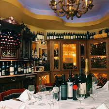 Charley's provides guests with the highest quality steaks and seafood available, guaranteeing the most unique dining experience. Charley S Steak House Tampa Restaurant Tampa Fl Opentable