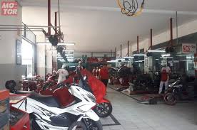 Cara pasang alarm motor remote pada. Tanda Tanda Busi Mau Mati Simak Daftar Harga Busi Matic Honda Gak Sampe Rp 20 Ribu Semua Halaman Motorplus