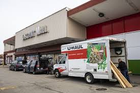 Former Village Discount Mall vendors have mixed success beyond it