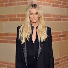 See pictures of khloe kardashian with different hairstyles, including long hairstyles, medium hairstyles, short hairstyles, updos, and more. Khloe Kardashian Showed Her Natural Hair And It S So Short And Curly