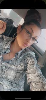 Create professional head shot please need your creative help