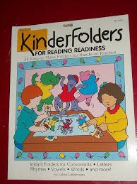 Amazon.com: Kinder Folders for Reading Readiness: 9781878279835: Lieberman,  Lillian: Books