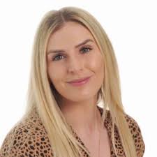 Lindsay Seccombe (@LindsaySecc)