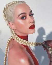 Ibrahim Toprakceken Adli Kullanicinin Katy Perry Panosundaki Pin Sarkicilar Katy Perry Unluler
