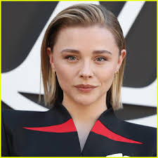 Chloe Grace Moretz Comes Out as Gay While Endorsing Kamala Harris for  President