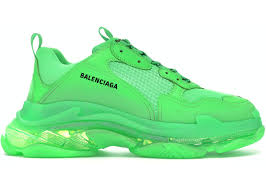 Discover all details on how to return in the client service area. Balenciaga Triple S Neon Green Clear Sole 541624 W09ol 3801