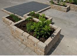 Umgang mit dem akku bohrer. Hochbeet Bauen Aus Stein Tipps Anleitung