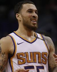 August 18, 1990 nba career: Ex Nba Player Mike James Claims He Was Racially Profiled In Italy Says Police Officers Pointed Guns At Him And His Friends New York Daily News