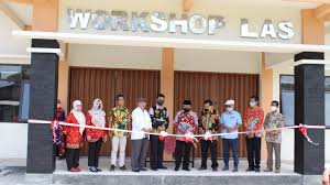 8 info loker jogja merupakan info lowongan kerja jogja atau daerah. Disnakertrans Peresmian Gedung Workshop Las Blk Kulon Progo