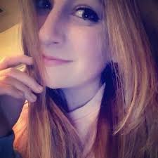 Anna Isom's Instagram, Twitter & Facebook