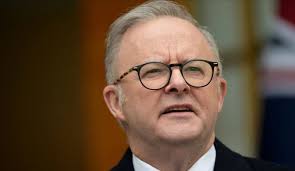 Australia plans age limit to ban children from social media  https://www.citizen.digital/news/australia-plans-age-limit-to-ban-children-from-social-media-n349284