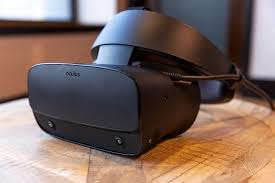 Oculus unveils the Rift S, a higher-resolution VR headset with built-in  tracking | The Verge