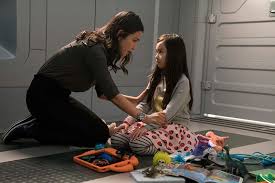 The meg oferă exact ceea ce promite, entertaiment şi fiori, fără să cadă prea des în capcanele penibilului, iar asta face premiera din 10 august un motiv de distracţie sinceră şi lipsită de. The Meg Meg Confruntare In Adancuri 2018 Film Cinemagia Ro