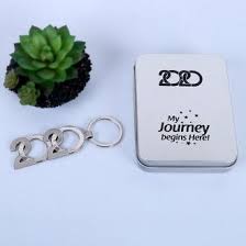 2020 Metallic Keychain With Box Silver Archies Online Archies Online New Year Gifts Online Gifts