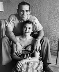 Yogi Berra And His Wife For 65 Years Carmen 1949 Yogi Berra Yogi New York Yankees Stadium
