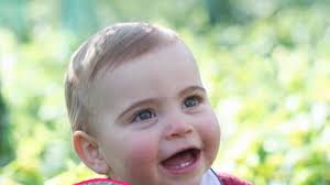 Taken earlier this week by the duchess before he left for his first day of nursery, the duke and duchess are pleased to share a new image of prince louis. Susses Klatsch Video So Gross Ist Prinz Louis 1 Schon Promiflash De