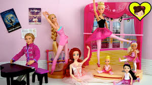 Juegos gacha life en roblox videos de titi juegos youtube roblox cosas gratis super divertido from i.pinimg.com. Juegos De Gimnasia De Barbie Tienda Online De Zapatos Ropa Y Complementos De Marca