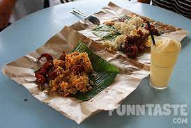 Besides warung cikgu there are many other restaurants that also serve this kind of rice eg. Food Review Warung Cikgu Bandar Bukit Puchong