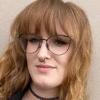 Kristen Hopper's Instagram, Twitter & Facebook