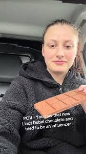 Alena Phelps's Instagram, Twitter & Facebook