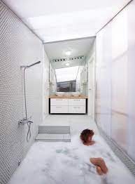 Trouvez facilement votre salle de bain contemporaine parmi les 128 références des plus grandes marques (villeroy & boch, boffi, cosentino,.) sur archiexpo, le spécialiste de o.novo kids aide les enfants à grandir avec une salle de bains astucieuse conçue pour le plaisir absolu des plus petits. Les 28 Plus Belles Salles De Bains Au Monde Amenagement Salle De Bain Exemple Salle De Bain Idee Salle De Bain