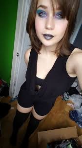 Are there any photographers in the area for a family photo shoot?