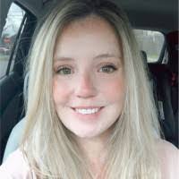 Alexandra Messer's Instagram, Twitter & Facebook