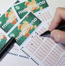 Conferir o concurso da mega 2380 e total de ganhadores assim como as cidades que tiveram ganhadores na mega sena. Mega Sena 2380 Premio Sai Para Aposta Unica De Sc Veja Os Numeros