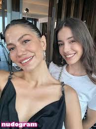 Demet Ozdemir  demetozdemir Фото утечки OnlyFans обнаженная №33 - Nudogram  v2.1