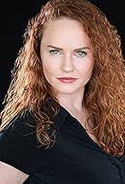 Lisa Chambliss's Instagram, Twitter & Facebook