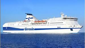 Sui traghetti che servono la napoli cagliari, sono presenti molti servizi per rendere più gradevole e interessante il viaggio durante la traversata. Tirrenia Acque Agitate Proteste Per Le Chiusure Delle Sedi Di Napoli E Cagliari La Stampa