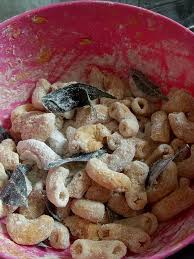 Jom cuba resipi perkongsian saudari cik lah pink ni. Resepi Biskut Siput Simple