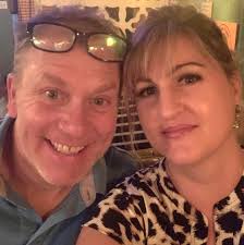 Danielle Dagilis and Jeff Gunn's Wedding Website