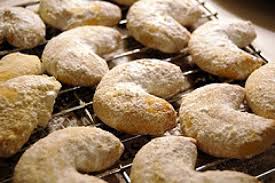 Traditional Polish Christmas Cookie Recipes To Make This Holiday Crescent Cookies Almond Crescent Cookies Almond Recipes