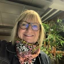 lifecoaching #careercoaching #innovationcoaching #designthinking #chemistry  #business #productmanagement #findingmyway