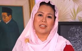 Selain profil istri ustadz adi hidayat laman gingsul.com juga akan memberikan foto dan gambar istri ustadz adi hidayat, alamat rumah ustadz adi hidayat, ibu ustadz adi hidayat dan biografinya. Ini Indahnya Ucapan Natal Dari Putri Gus Dur Okezone Muslim