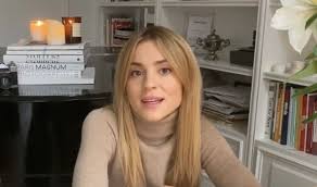 Kasia tusk w sukience, którą kochają francuskie minimalistki. Kasia Tusk Zarzucila Marce Zara Wykorzystanie Jej Zdjecia Chetnie Wskaze Koncernowi Zbiorke Charytatywna