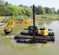 Efficient Hydraulic Amphibious Floating Excavator with Side ...