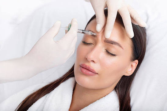 Botox Injections and Non-Surgical Wrinkle Treatment – The Clinics Riyadh