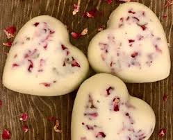 We did not find results for: What Are Lotion Bars And How To Make Them At Home